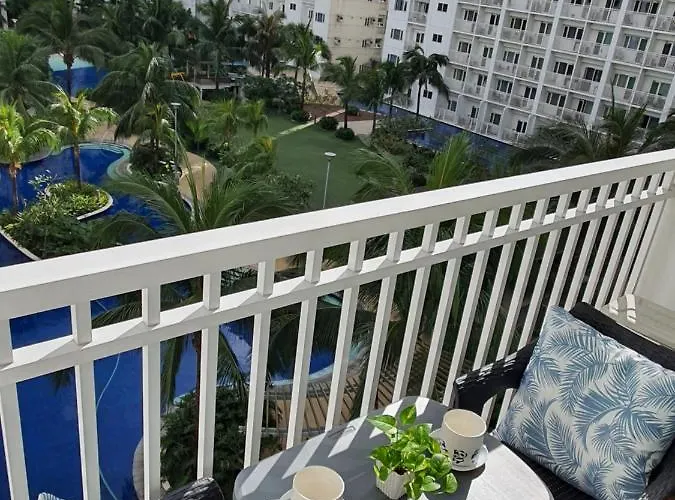 At Last, 1 Bedroom Pool View With Balcony