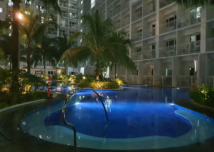 At Last, 1 Bedroom Pool View With Balcony * Manila